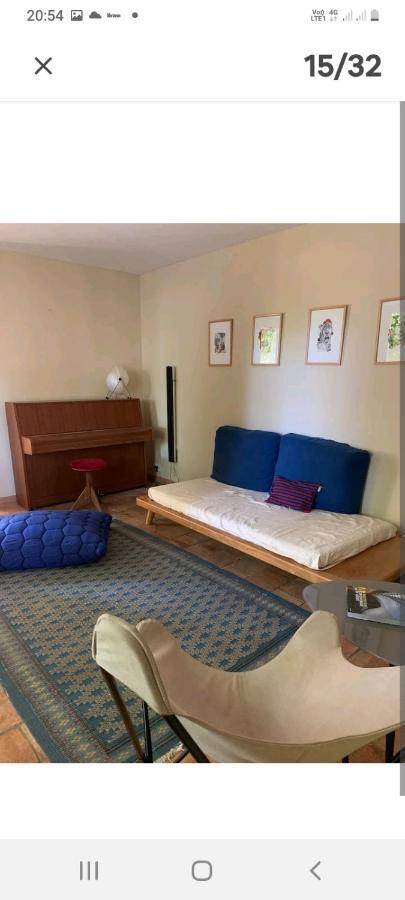 Mas Carita Bed & Breakfast Cabannes Bagian luar foto