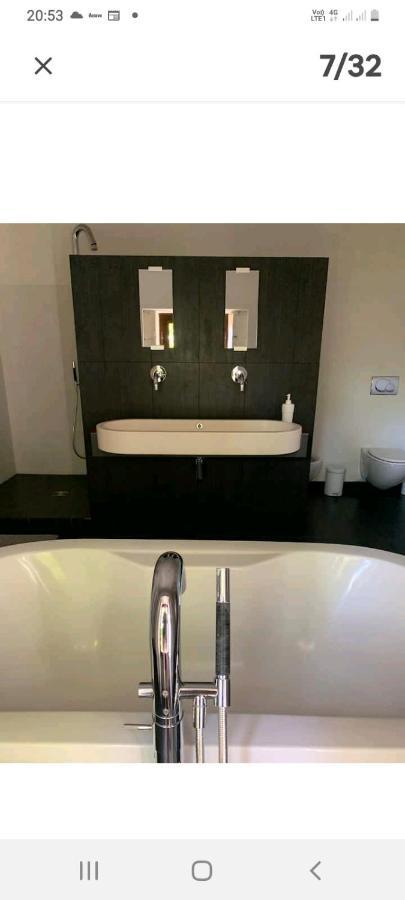 Mas Carita Bed & Breakfast Cabannes Bagian luar foto